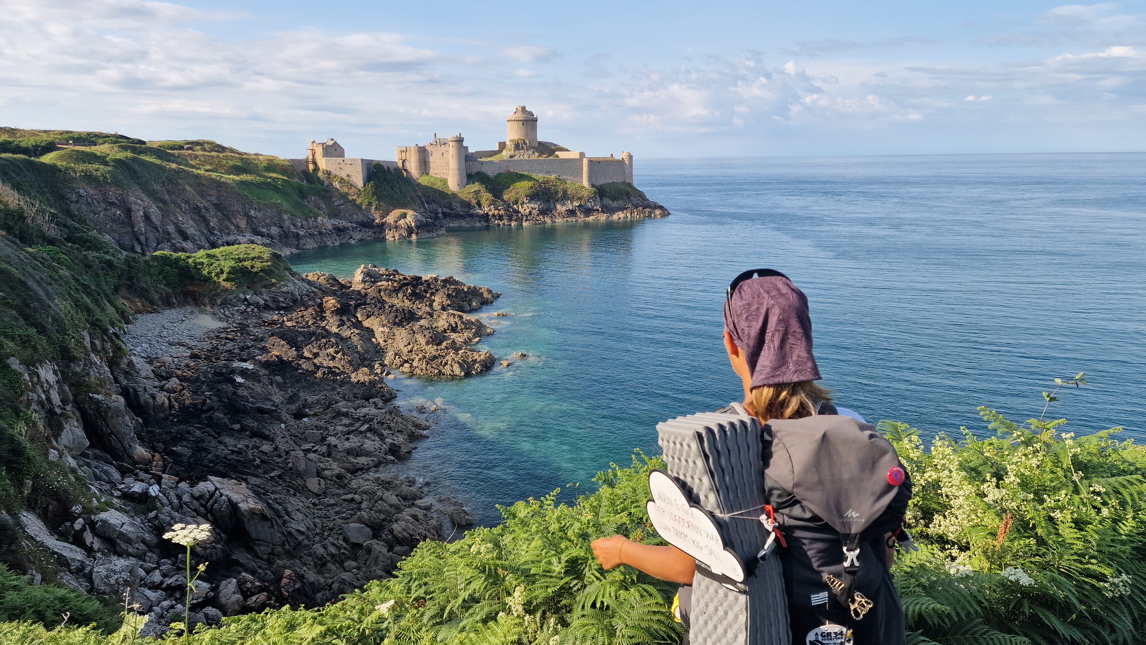 Tour de la Bretagne à pied (GR34)